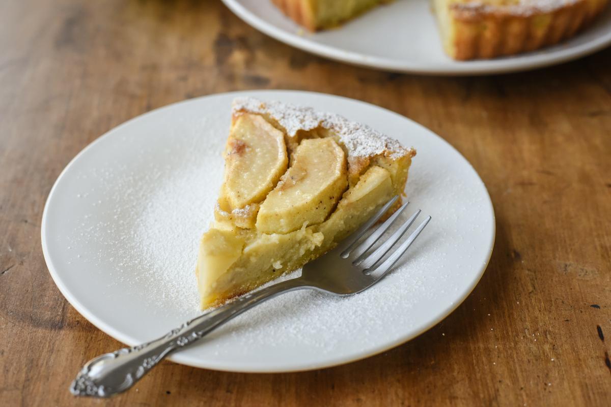 Making your own pastry crust from scratch really brings this tart from just good to exceptional. (Audrey Le Goff)