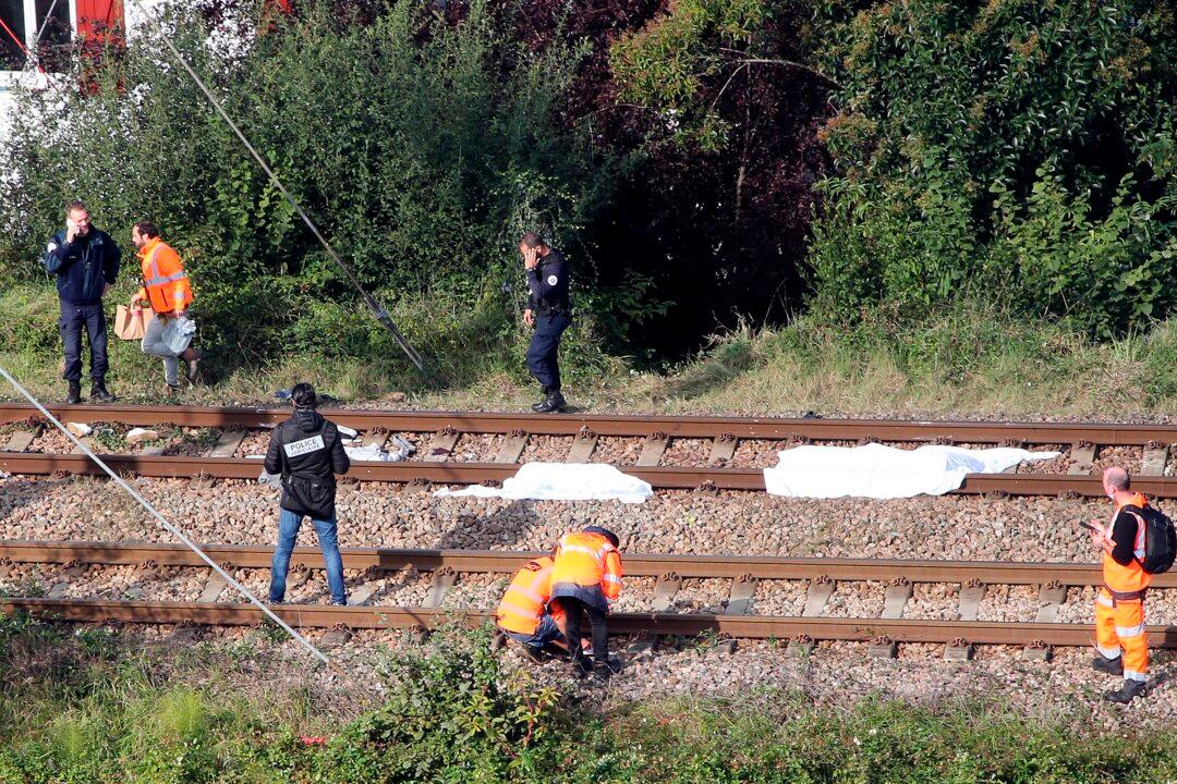 Train Hits, Kills 3 People Thought to Be Sleeping Migrants