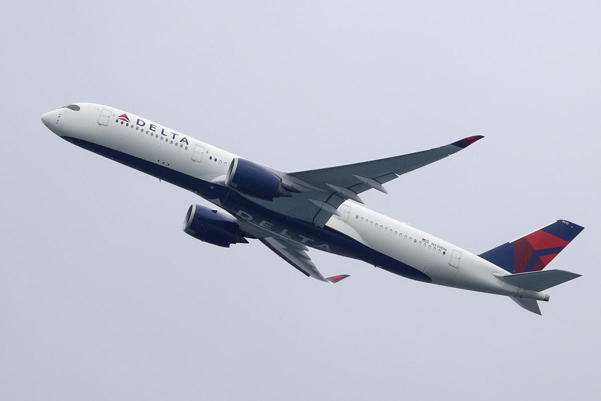 Delta Air CEO Calls Vaccine Mandates ‘Very Blunt Instrument’