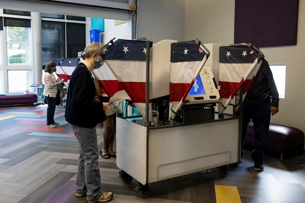 Voters cast their ballots during early voting at a Nashville Public Library building in Nashville, Tenn., on Oct. 14, 2020. (Brett Carlsen/Getty Images)