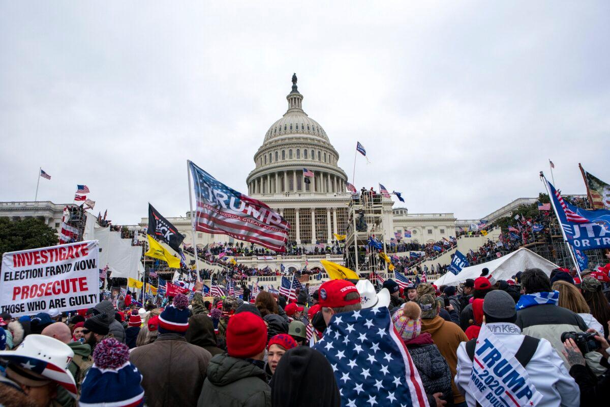  A crowd at the U.S. Capitol in Washington on Jan. 6, 2021. (Jose Luis Magana/AP Photo)