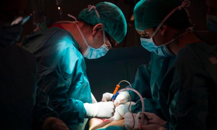 Senate Committee Investigation Finds US Organ Transplant Network Failing, Endangering Lives