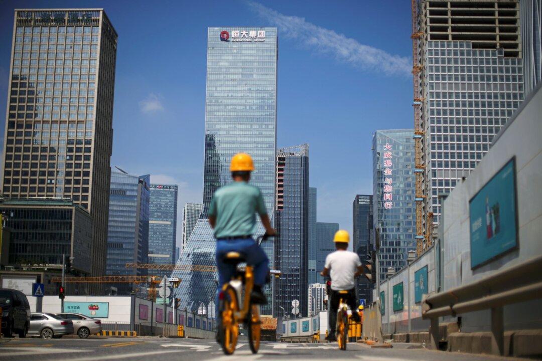 Chinese Developers Glum as Evergrande Crisis Could Burst Housing Bubble