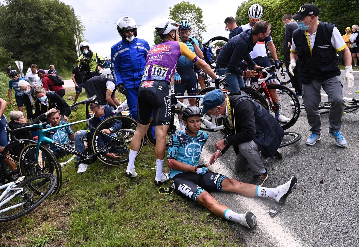 Fan Who Caused Tour de France Crash Faces Suspended Sentence