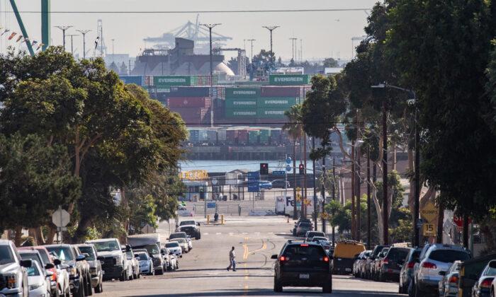 South Bay Residents Express Worries Over Supply Chain Backlog