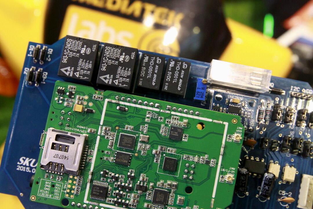Chip Sales Set to Grow Nearly 10% in 2022: Report