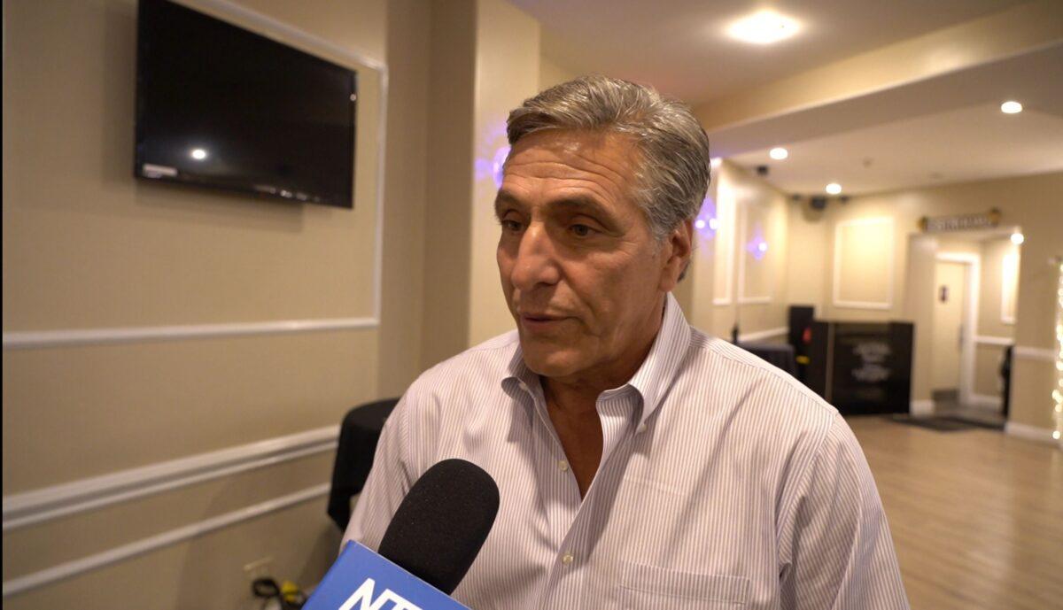 Screenshot of Lou Barletta, former Congressman and Pa. governor candidate, affirms that “that box needs to come down,” in South Philadelphia, Pa., on Oct. 10, 2021. (Screenshot via NTD)