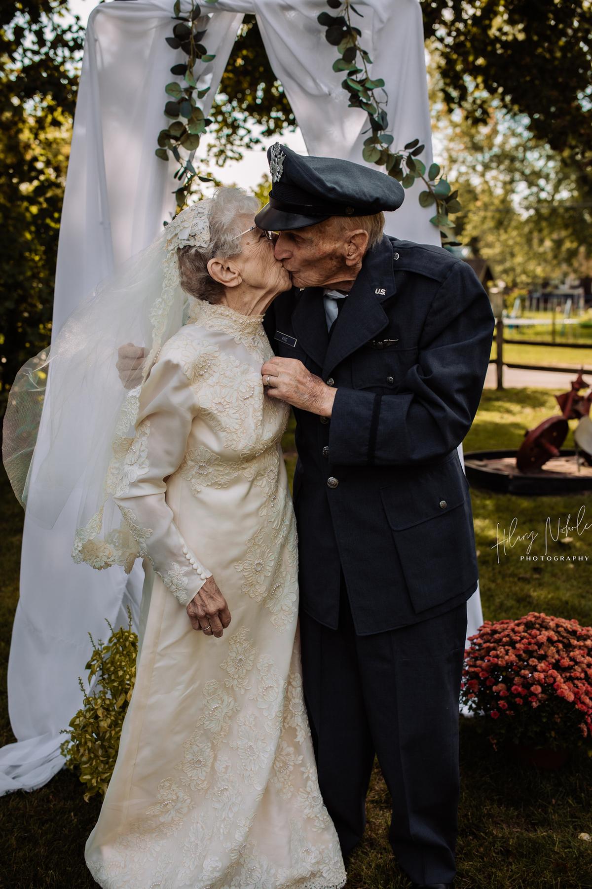 Frankie and Royce at their 77th wedding anniversary. (Courtesy of <a href="http://www.stcroixhospice.com/">St. Croix Hospice</a>)