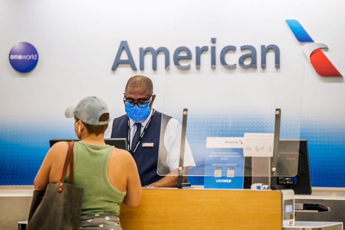 Holiday Bookings Rise as Airlines Scramble to Meet Demand