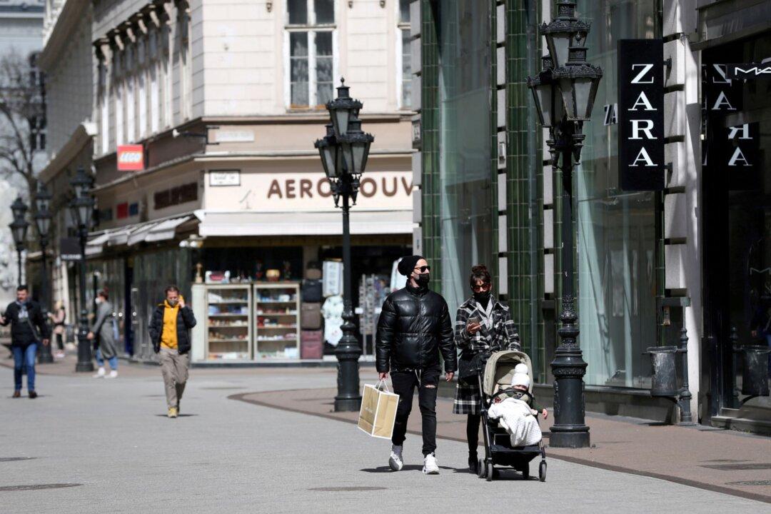 Analysis: Central Banks and Governments in Eastern Europe at Odds Amid Inflation