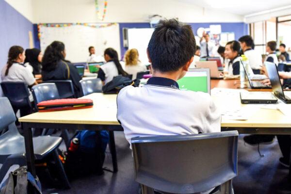 Students attend a class at Alexandria Park Community School in Sydney, Australia on May 4, 2016. (AAP Image/Paul Miller)