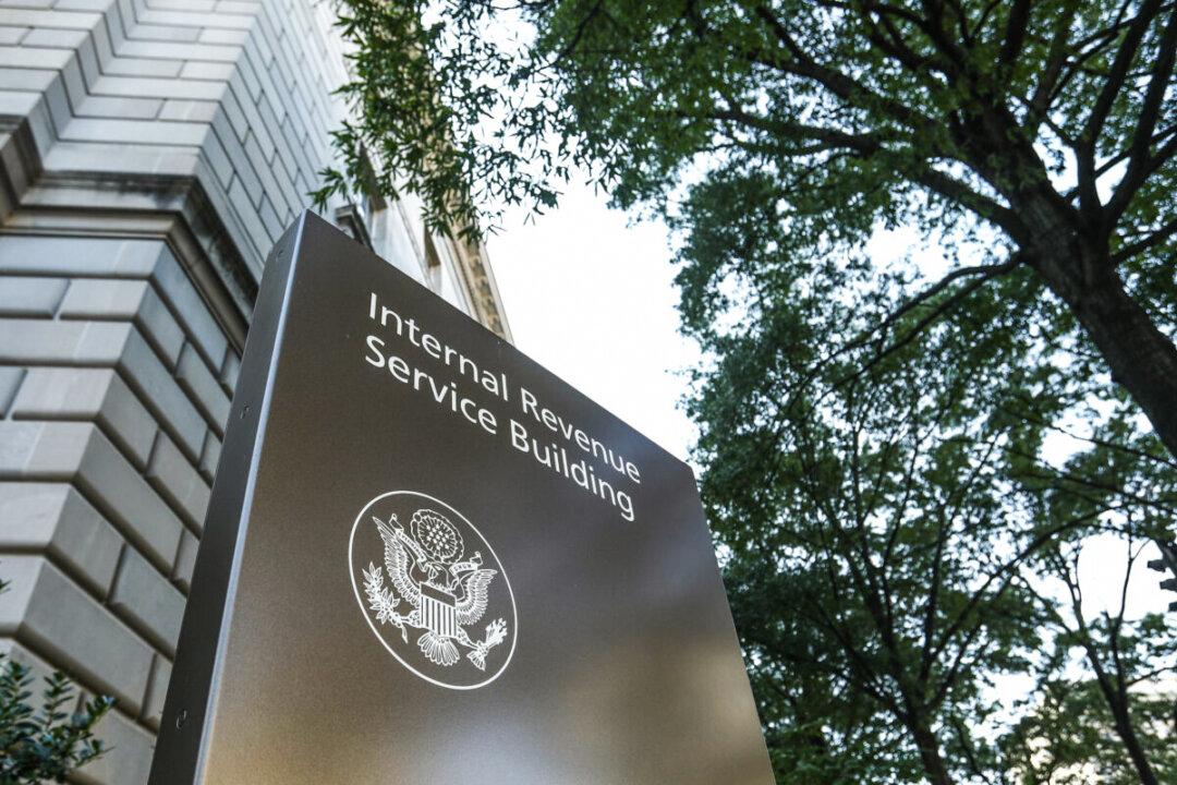 ‘They’re Getting Desperate:’ Bank Group Executive Pushes Back on Psaki’s Characterization of Opponents of IRS Proposal