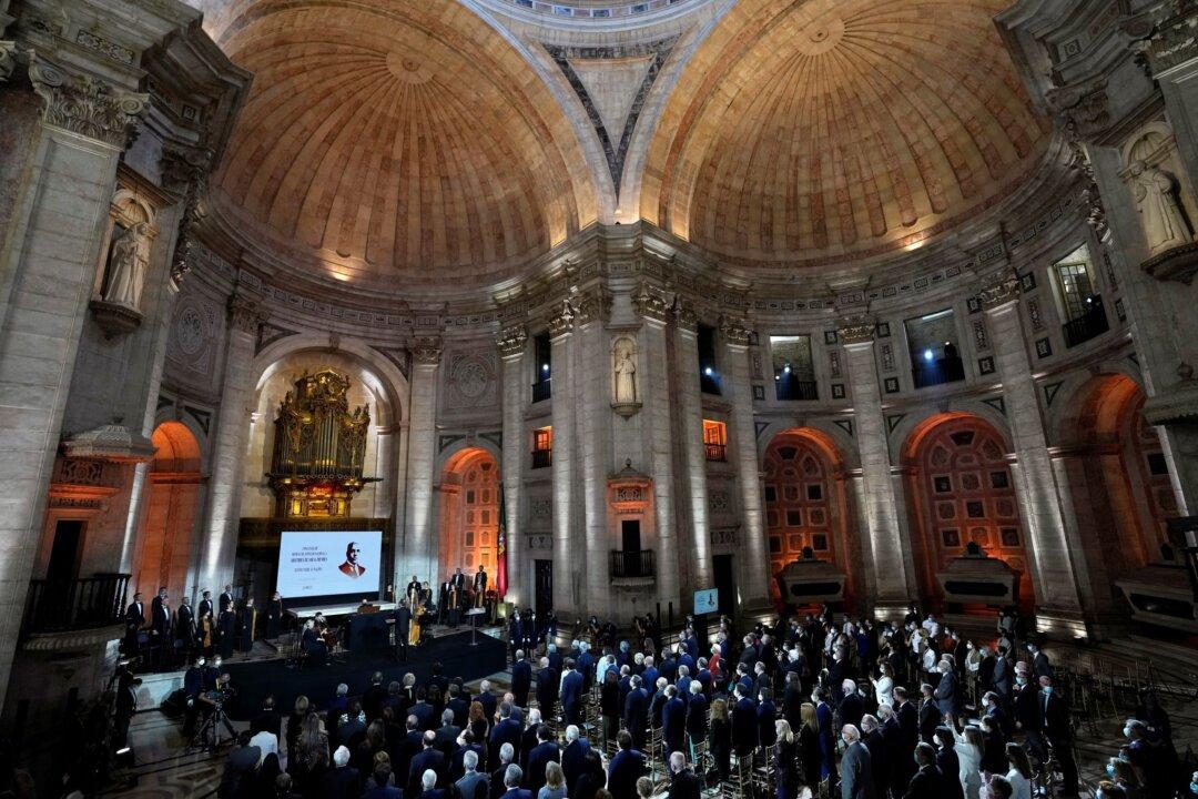 Portugal Honors Diplomat Who Saved Thousands From Nazis