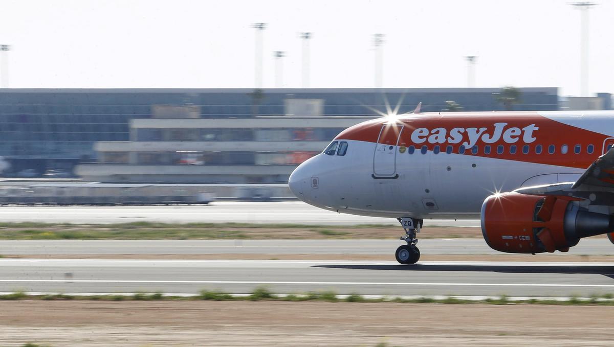 Lufthansa, EasyJet Win EU Court Backing to Buy Air Berlin Assets