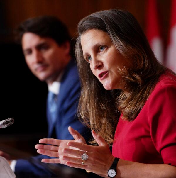 Prime Minister Justin Trudeau and Minister of Finance and Deputy Prime Minister Chrystia Freeland hold a press conference in Ottawa on Oct. 6, 2021. (The Canadian Press/Sean Kilpatrick)