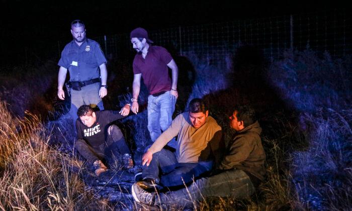 Texas AG Informs Citizens About ‘Use of Force’ in Border-Related Situations