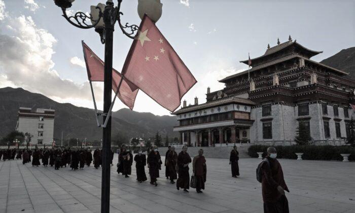 Police Suppress Lhasa College Students Protest Over Campus Lockdown, Kill 20