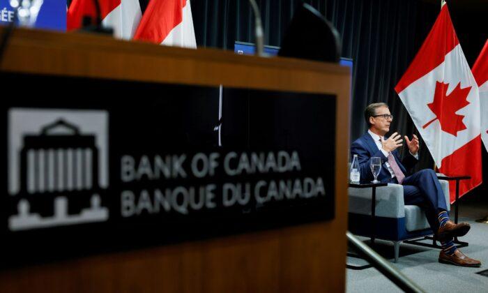 Bank of Canada to Raise Rates in Third Quarter Next Year, Possibly Sooner: Poll