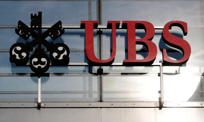 UBS Fee Bonanza Lifts Quarterly Profit to 6-Year High