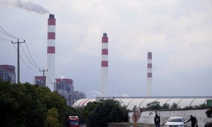 China Power Generators’ Profits Tumble on Record Coal Prices