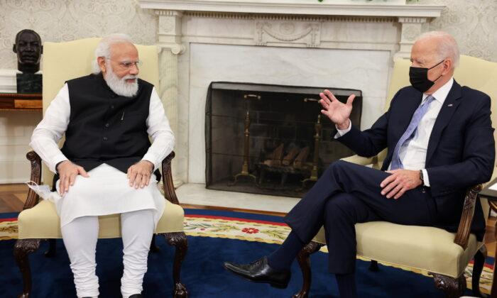 US Senators Urge Biden to Avoid India Sanctions Over Russian Deal