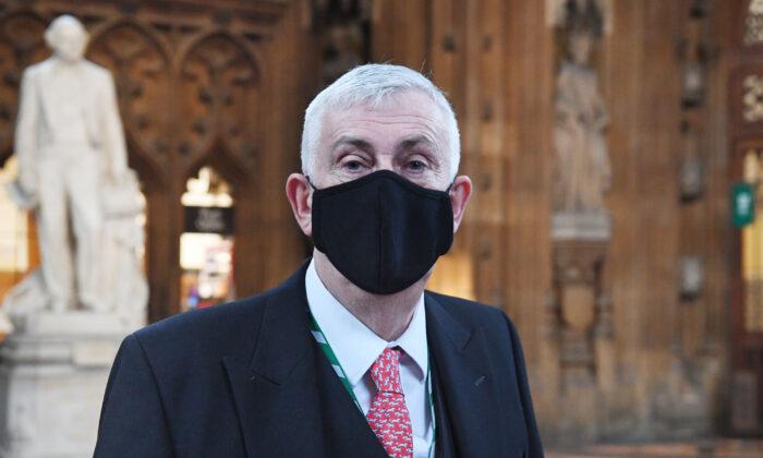 House of Commons Mandate Masks for All but MPs