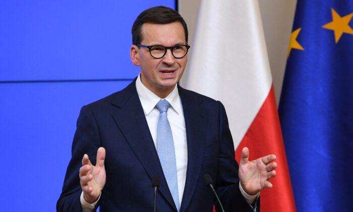 Poland Mulls ‘Freeze and Seize’ of Russian-Owned Property