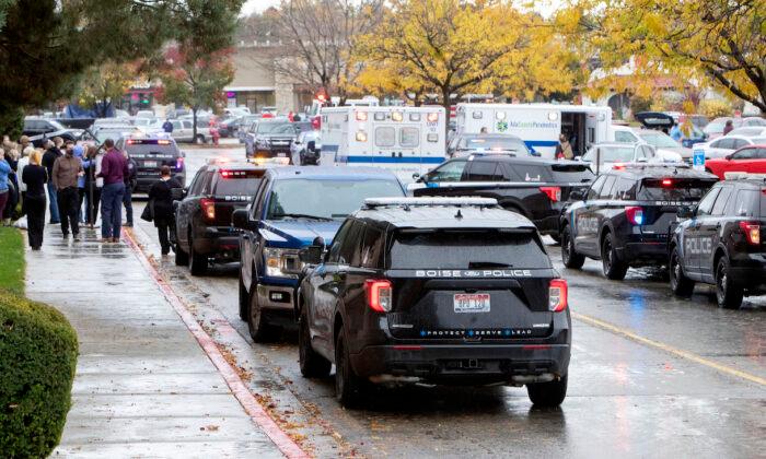 Suspect in Shooting at Boise Mall Dies, Identified