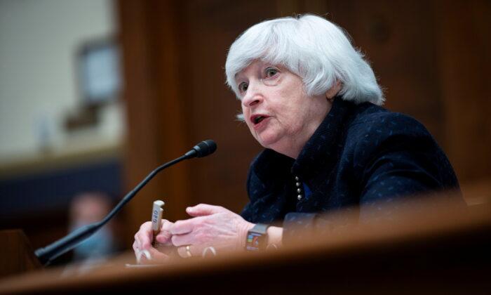 COVID-19 Pandemic Key to Rising Inflation and Must Be Controlled to Bring Levels Down: Yellen