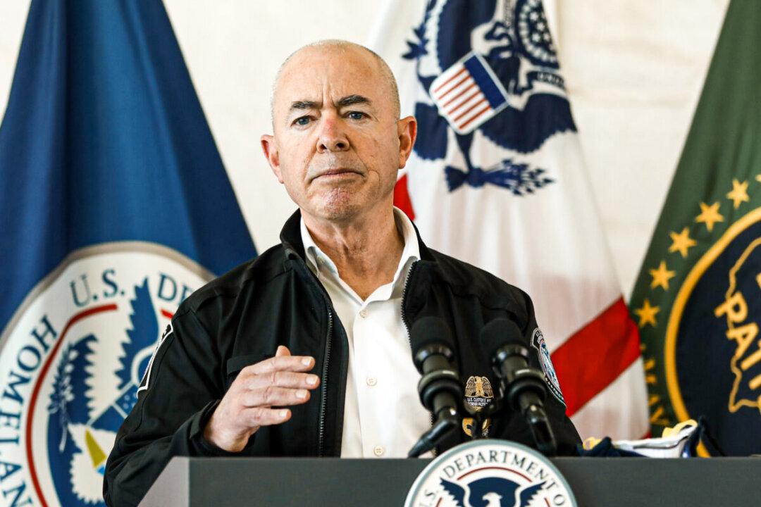3 States Sue Biden Administration Over Memo That Curtails Arrests of Illegal Immigrants