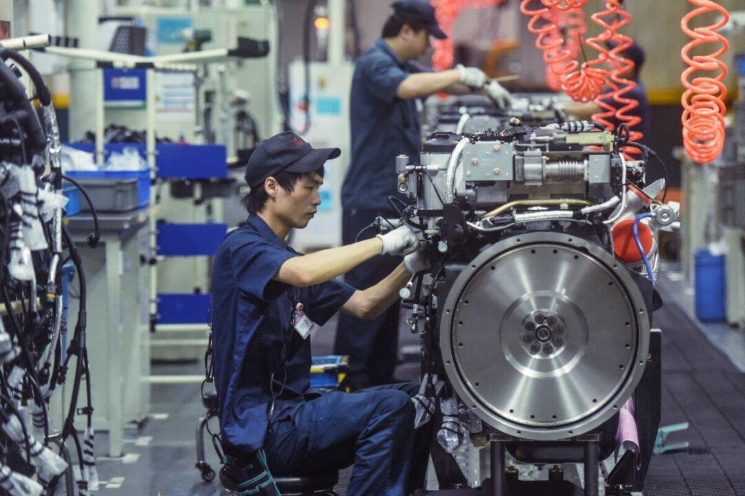 Economist Explains Why China’s Economic Figures Can’t Be Trusted