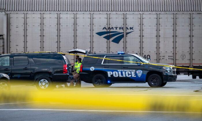 3 Dead After Amtrak Train Collides With Vehicle in South Carolina