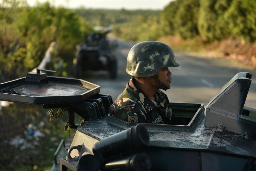 5 Soldiers Killed in Shooting at Philippine Military Camp