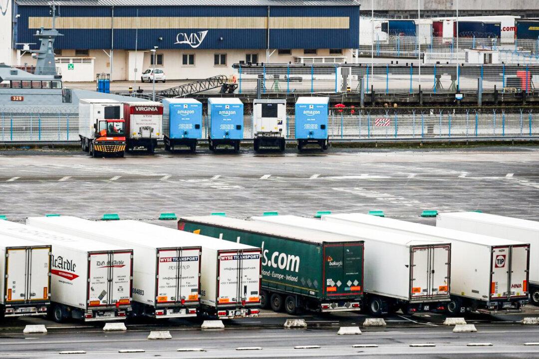 Supply Chain Issues Slow French Manufacturing Growth in October: PMI