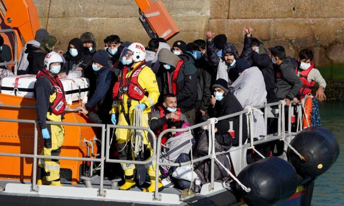 Over 20,000 Migrants Have Crossed English Channel Into UK This Year