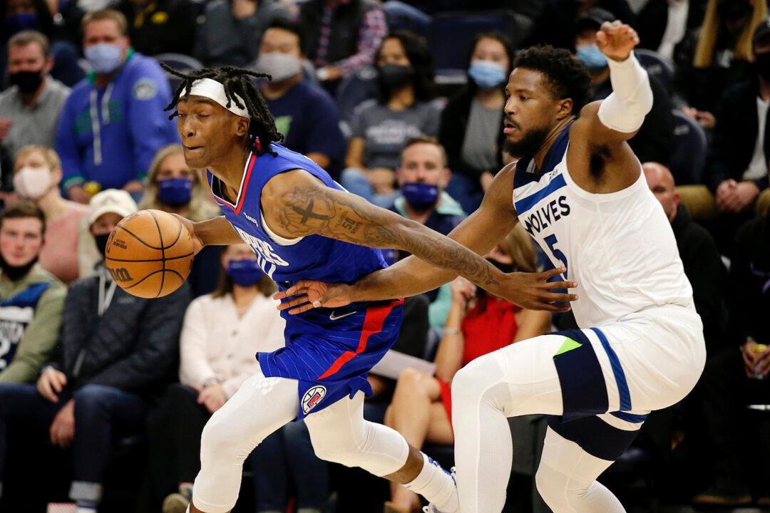 Los Angeles Clippers Outshoot Minnesota in 126-115 Win