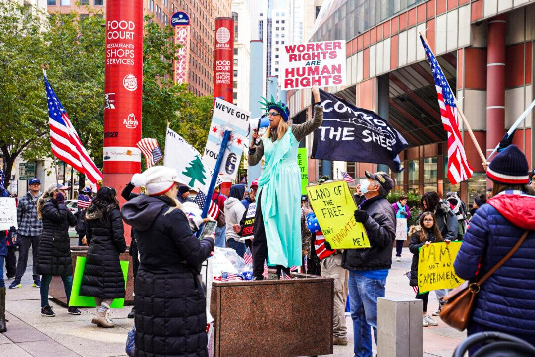 Mass Walkouts, Protests Against Vaccine Mandates Spread Across US