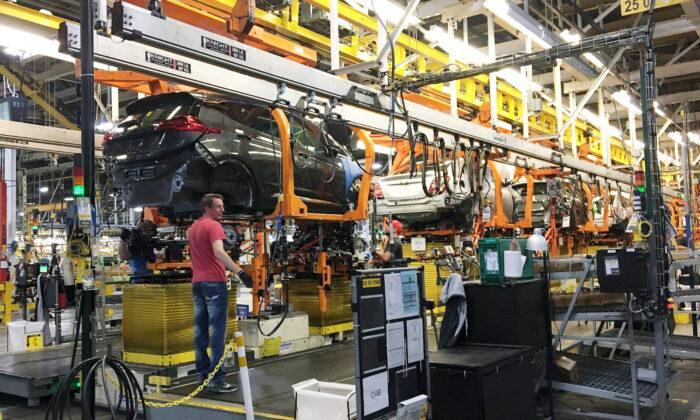 GM to Extend Chevrolet Bolt Plant Shutdown by Three Weeks