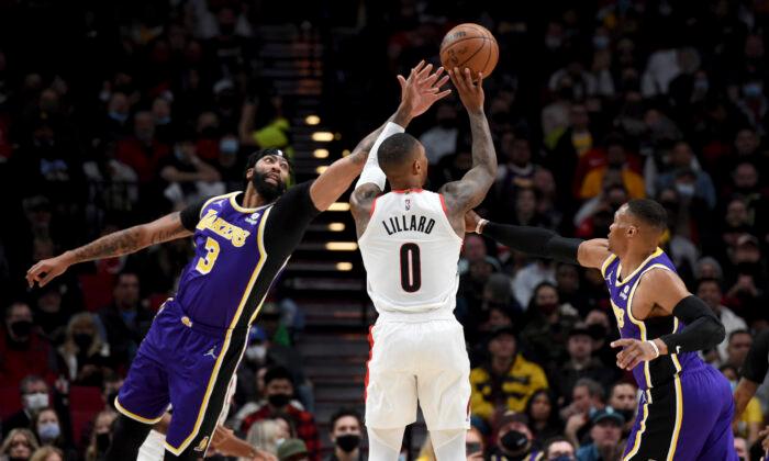 Lillard Has 25, Blazers Beat Short-Handed Lakers 105–90