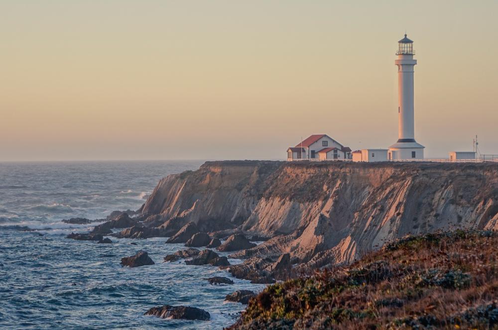 A lighthouse on the Mendocino coast. (The Life in Pics/Shutterstock)