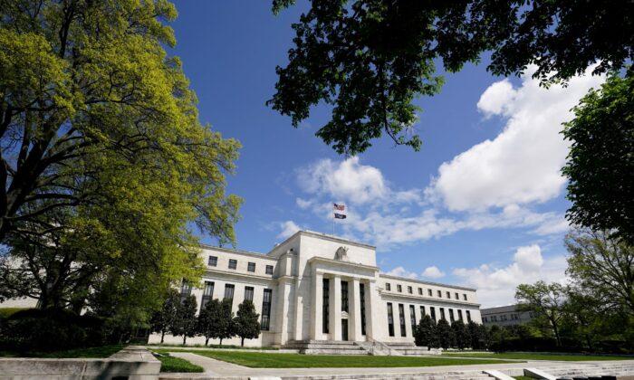 All Eyes Turn to Federal Reserve After Inflation Hits 40-Year High
