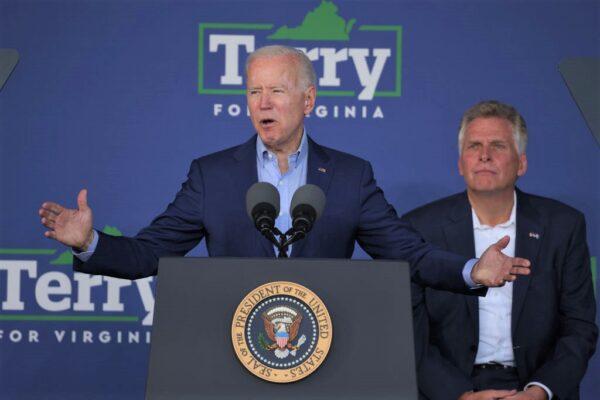 U.S. President Joe Biden speaks at a campaign event for Virginia gubernatorial candidate Terry McAuliffe (D-Va.) at the Lubber Run Community Center in Arlington, Va., on July 22, 2021. (Anna Moneymaker/Getty Images)