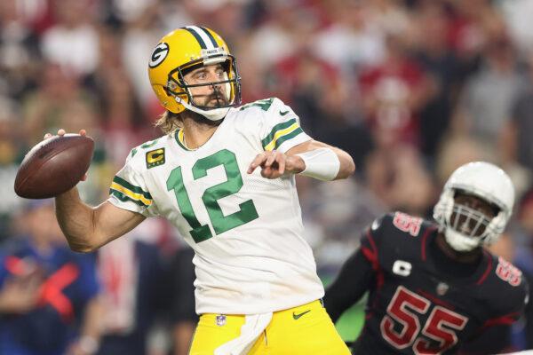 Quarterback Aaron Rodgers #12 of the Green Bay Packers throws a pass during the NFL game at State Farm Stadium in Glendale, Ariz., on Oct. 28, 2021. (Christian Petersen/Getty Images)
