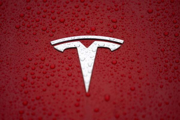  A Tesla logo is seen at the Tesla Shanghai Gigafactory in Shanghai, China, on Jan. 7, 2019. (Aly Song/Reuters)