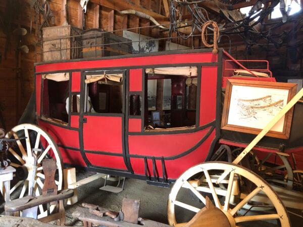 The wheels on this stagecoach are larger so the seating could be elevated above the ocean surf. (The Epoch Times)