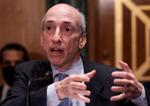 U.S. Securities and Exchange Commission (SEC) Chair Gary Gensler testifies before a Senate Banking, Housing, and Urban Affairs Committee oversight hearing on the SEC on Capitol Hill on Sept. 14, 2021. (Evelyn Hockstein/Reuters)