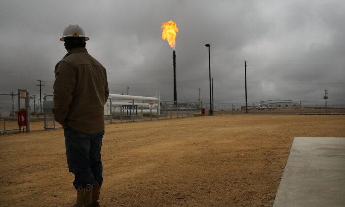 Texas Oil and Gas Jobs See Biggest Leap in 10 Years, Historic Growth Due to ‘Strong Demand’