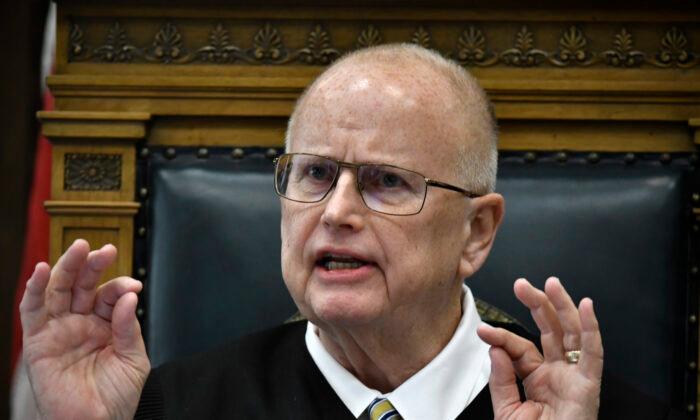 ‘Constitutional Violation:’ Rittenhouse Trial Judge Admonishes Prosecutor