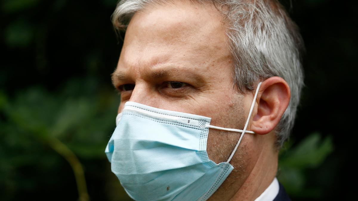 Vic Chief Health Officer Denies Involvement in Push to Mandate Boosters