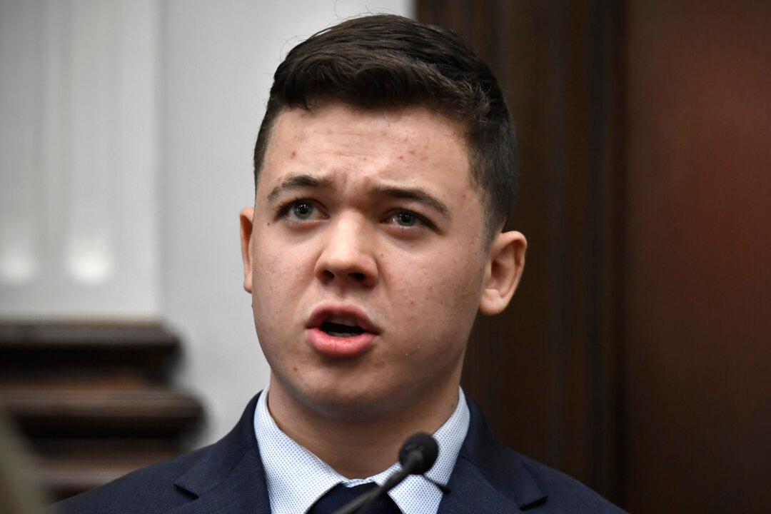 CBS Deletes Post Saying Kyle Rittenhouse ‘Murdered’ Two Men